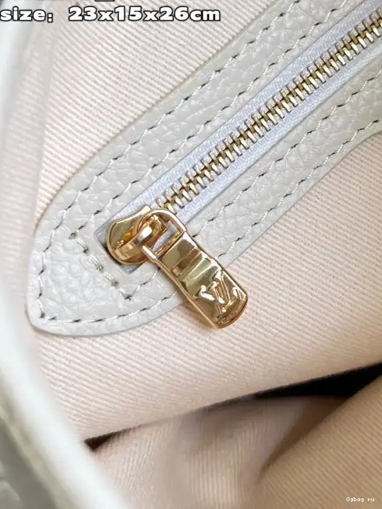 NANO VUITTON LOUIS BUCKET 0704